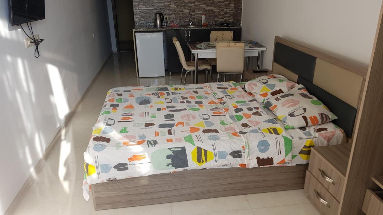 Sky-G Sea View Apartment 바투미 외부 사진