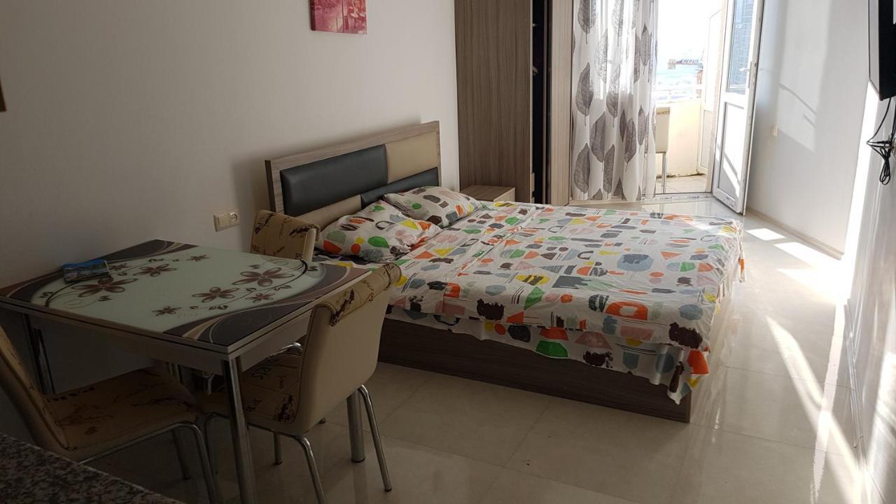 Sky-G Sea View Apartment 바투미 외부 사진