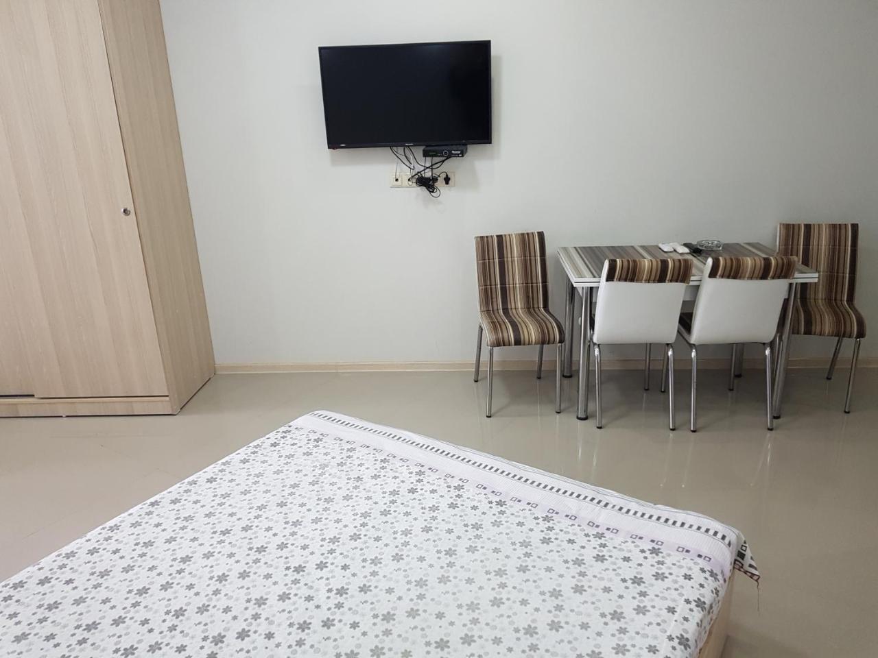 Sky-G Sea View Apartment 바투미 외부 사진